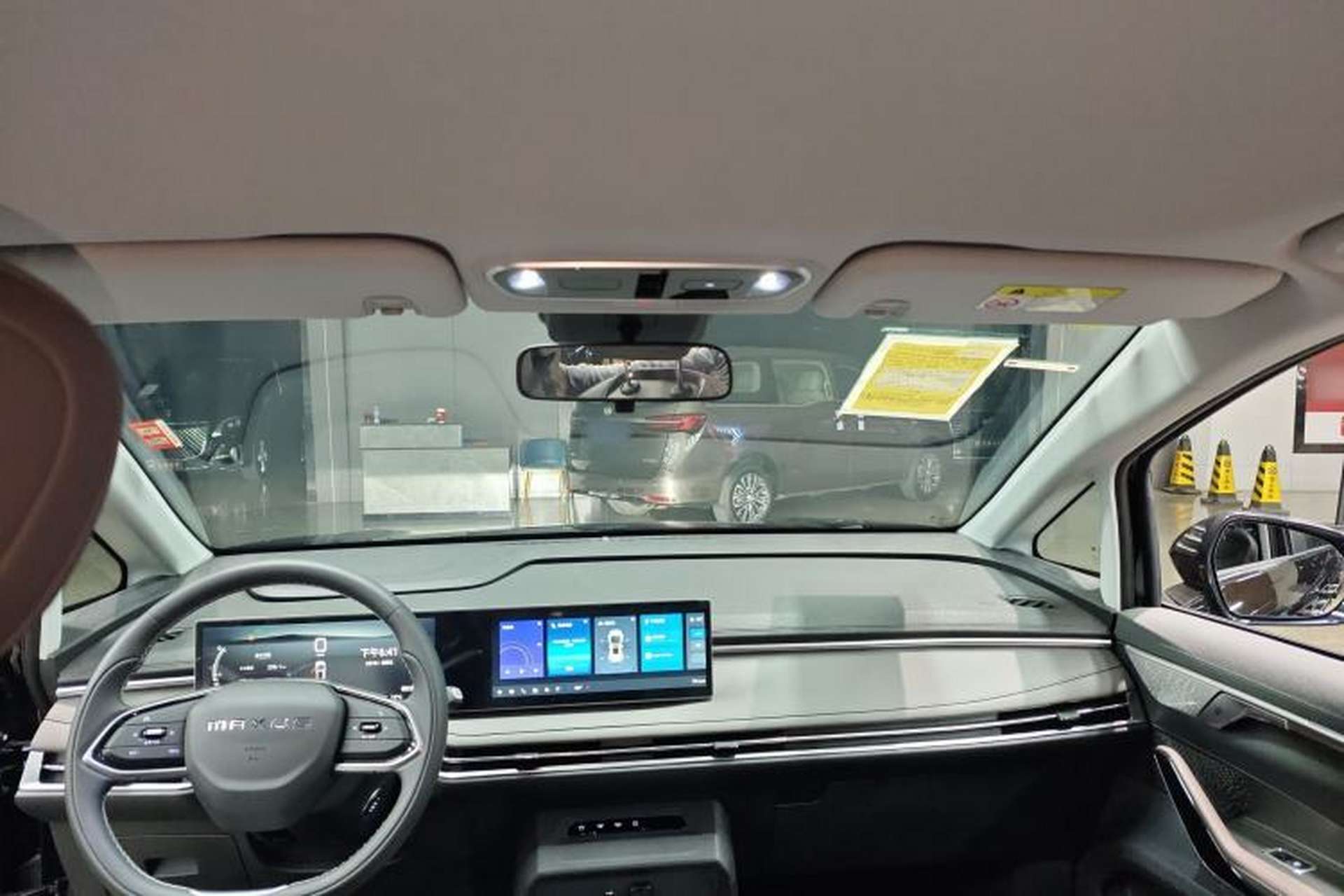 Used SAIC MAXUS Dajia 7 2024 Revised Version Super Hybrid Long-Range Edition Enjoyment Version Headliner