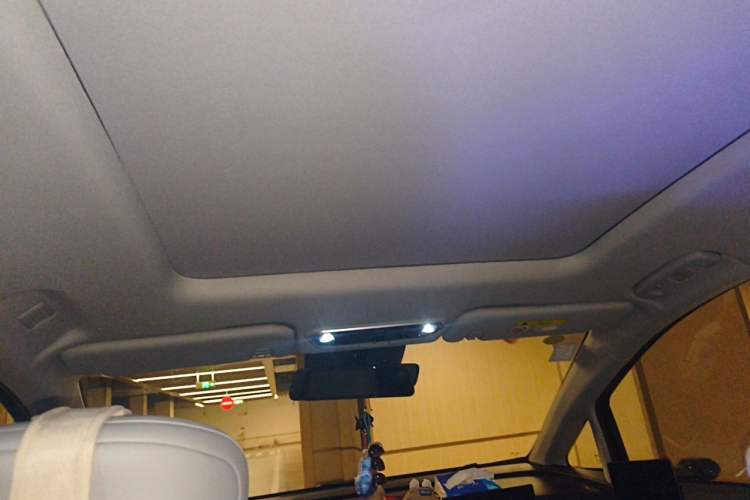 Used SAIC MAXUS Dajia 7 2024 Super Hybrid Ultra-Long Range Enjoyment Edition Headliner