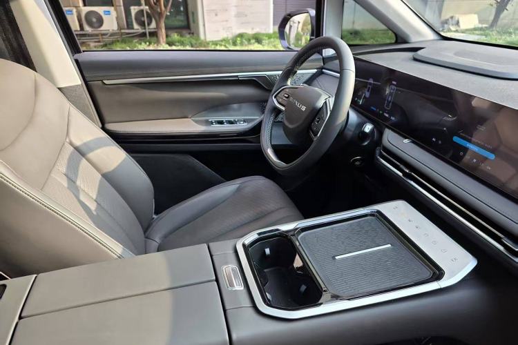 Used SAIC MAXUS Dajia 7 2024 Super Hybrid Ultra-Long Range Edition – Premium Version Interior 11
