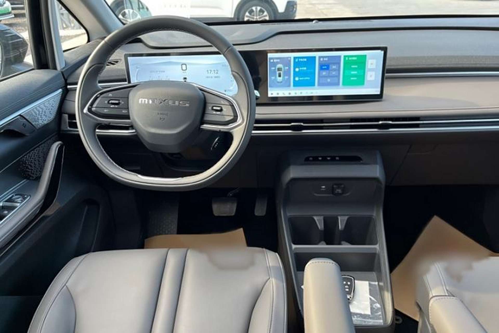 Used SAIC MAXUS Dajia 7 2024 Revised Version Super Hybrid Long-Range Edition Enjoyment Version Interior 2