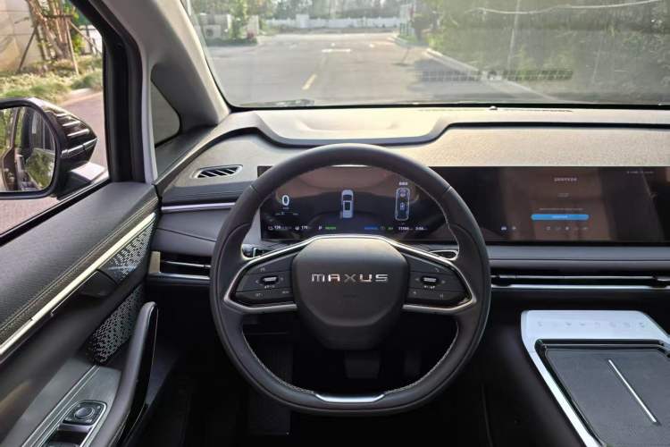 Used SAIC MAXUS Dajia 7 2024 Super Hybrid Ultra-Long Range Edition – Premium Version Interior 9