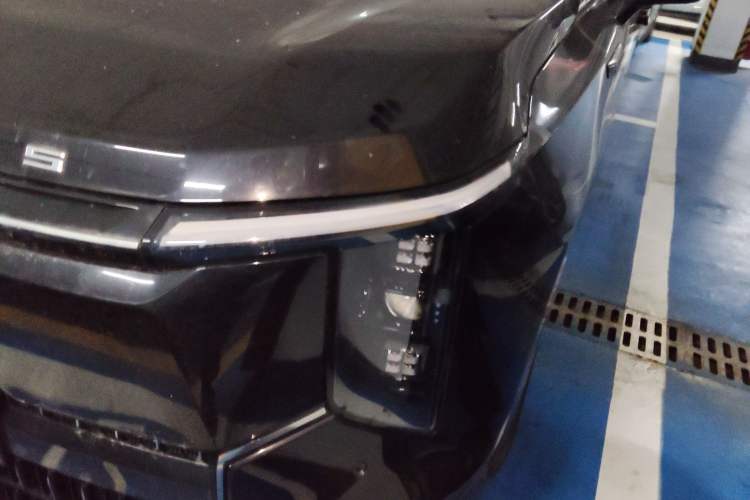Used SAIC MAXUS Dajia 7 2024 Revised Version Super Hybrid Long-Range Edition Enjoyment Version Left Front Headlight
