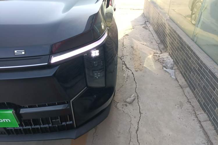 Used SAIC MAXUS Dajia 7 2024 Revised Version Super Hybrid Long-Range Edition Enjoyment Version Left Front Headlight