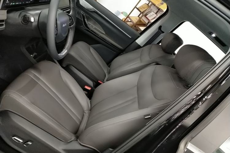 Used SAIC MAXUS Dajia 7 2024 Revised Version Super Hybrid Long-Range Edition Enjoyment Version Left Front Seat