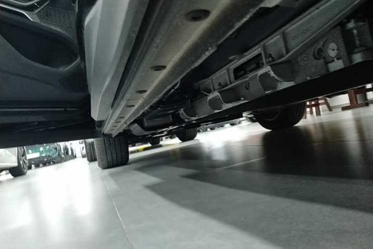 Used SAIC MAXUS Dajia 7 2024 Revised Version Super Hybrid Long-Range Edition Enjoyment Version Left Side Sill