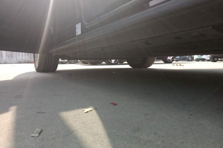 Used SAIC MAXUS Dajia 7 2024 605 km Extended-Range Forest Version Left Side Sill
