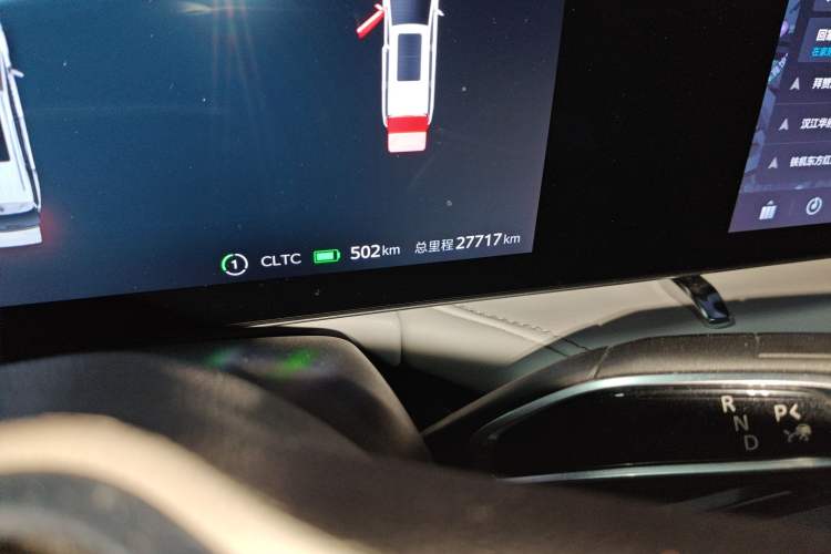 Used SAIC MAXUS Dajia 7 2024 605 km Extended Range Highland Version Six-Seater Odometer Close Up