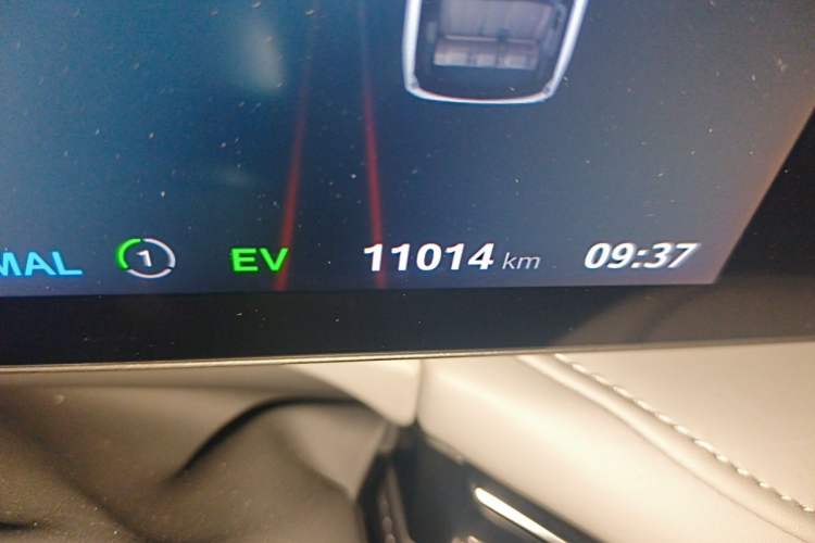 Used SAIC MAXUS Dajia 7 2024 Super Hybrid Ultra-Long Range Enjoyment Edition Odometer Close Up