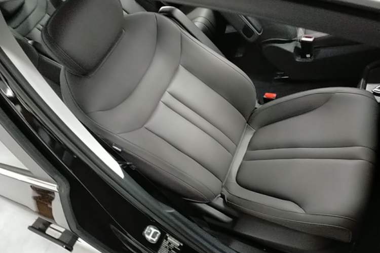 Used SAIC MAXUS Dajia 7 2024 Revised Version Super Hybrid Long-Range Edition Enjoyment Version Right Front Seat