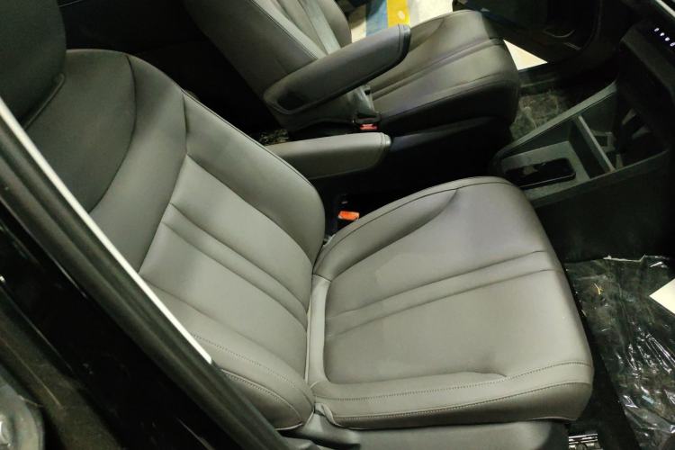 Used SAIC MAXUS Dajia 7 2024 Revised Version Super Hybrid Long-Range Edition Enjoyment Version Right Front Seat