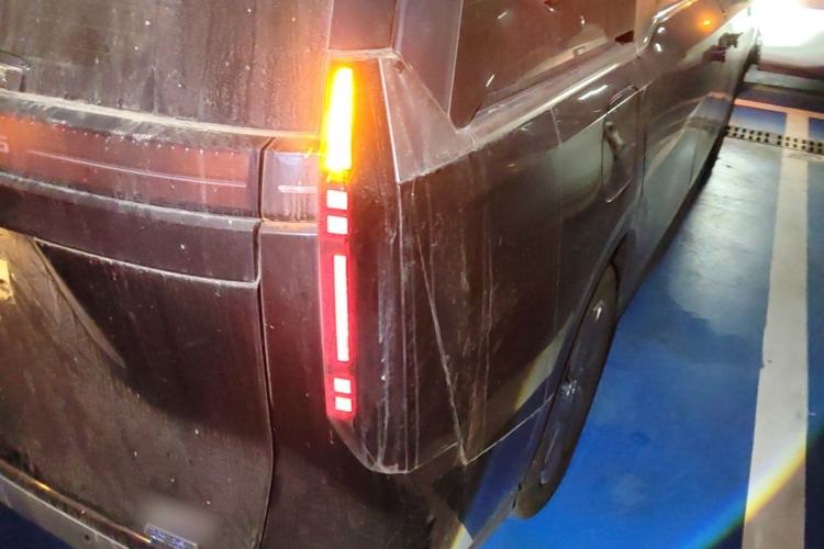 Used SAIC MAXUS Dajia 7 2024 Revised Version Super Hybrid Long-Range Edition Enjoyment Version Right Rear Taillight