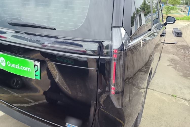 Used SAIC MAXUS Dajia 7 2024 Revised Version Super Hybrid Long-Range Edition Enjoyment Version Right Rear Taillight
