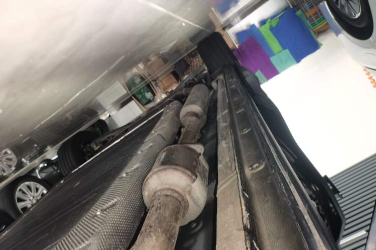 Used SAIC MAXUS Dajia 7 2024 Revised Version Super Hybrid Long-Range Edition Enjoyment Version Right Side Sill