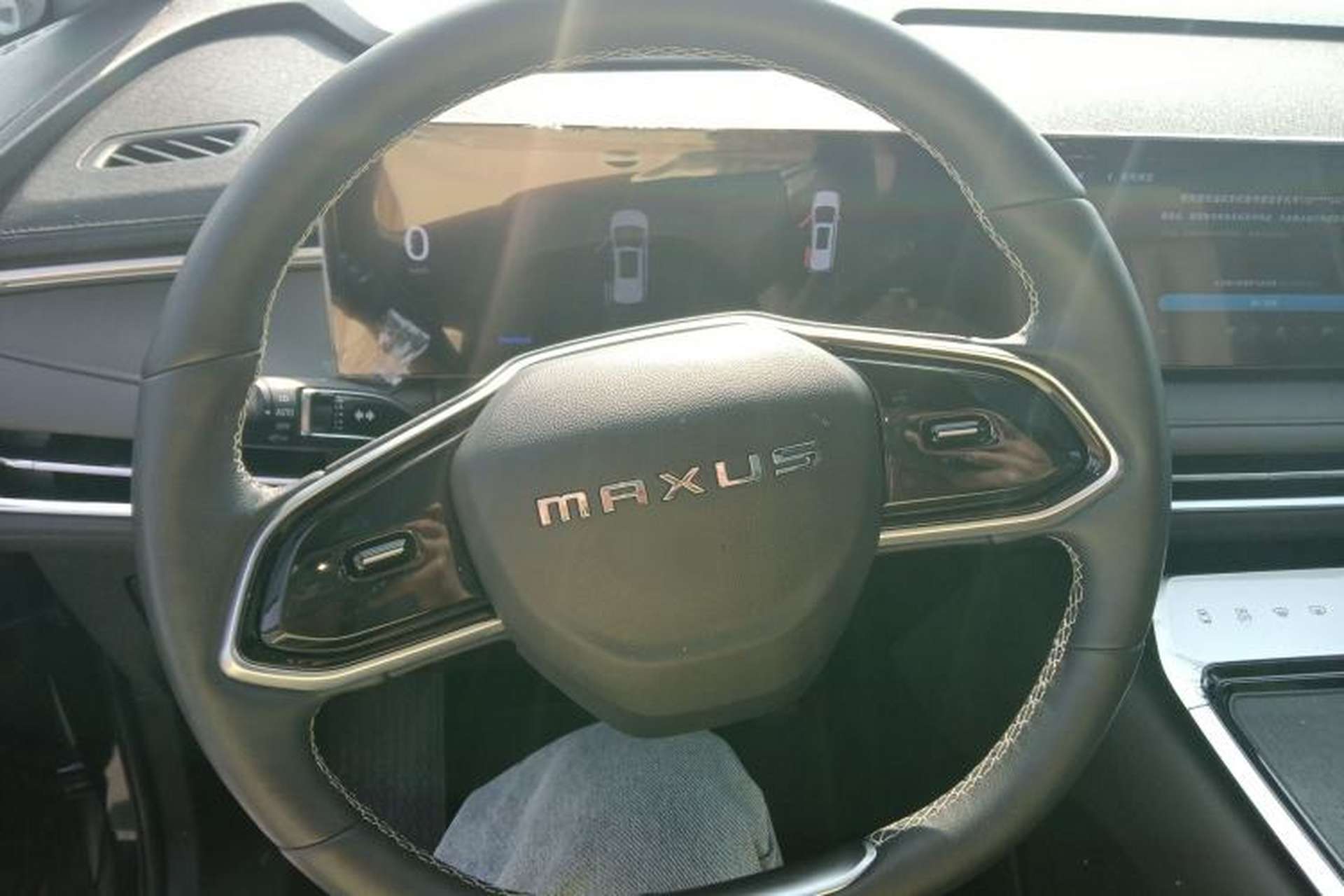 Used SAIC MAXUS Dajia 7 2024 605 km Extended-Range Forest Version Steering Wheel