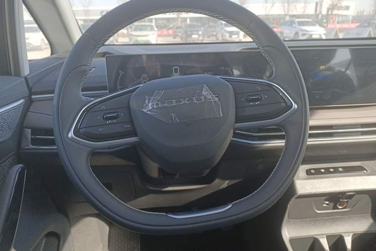 Used SAIC MAXUS Dajia 7 2024 Revised Version Super Hybrid Long-Range Edition Enjoyment Version Steering Wheel