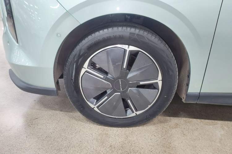 Used SAIC MAXUS Dajia 7 2024 605 km Extended Range Highland Version Six-Seater Exterior 4