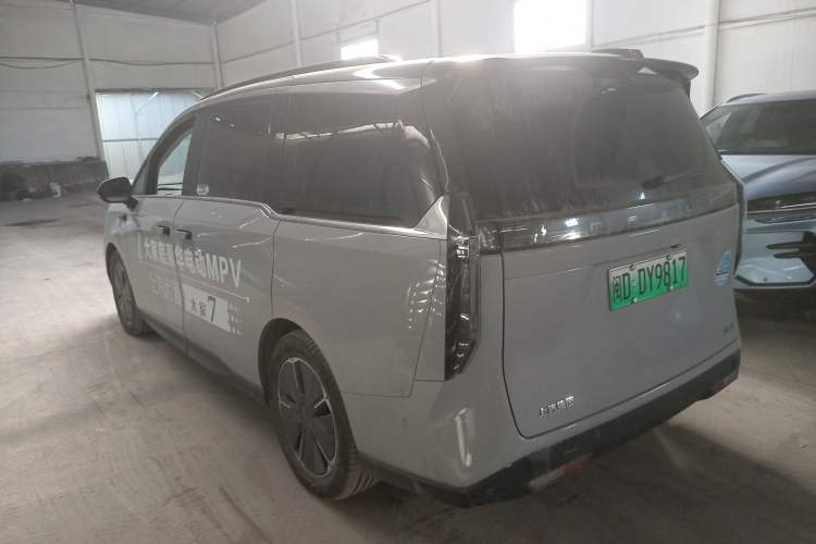 Used SAIC MAXUS Dajia 7 2024 605 km Extended Range Mountain Edition 7-Seater Exterior 2
