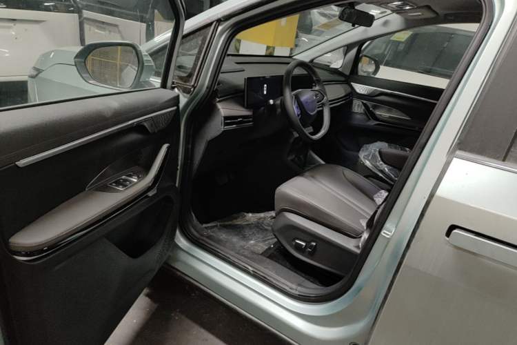 Used SAIC MAXUS Dajia 7 2024 Revised Version Super Hybrid Long-Range Edition Enjoyment Version Driver Seat