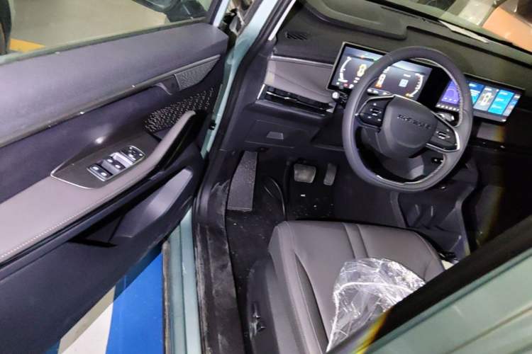 Used SAIC MAXUS Dajia 7 2024 Revised Version Super Hybrid Long-Range Edition Enjoyment Version Driver Seat