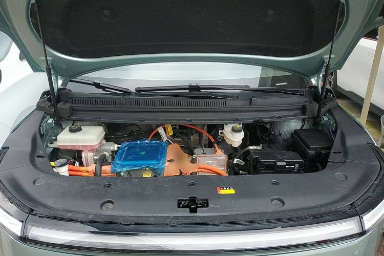 Used SAIC MAXUS Dajia 7 2024 605 km Extended-Range Forest Version Engine Bay