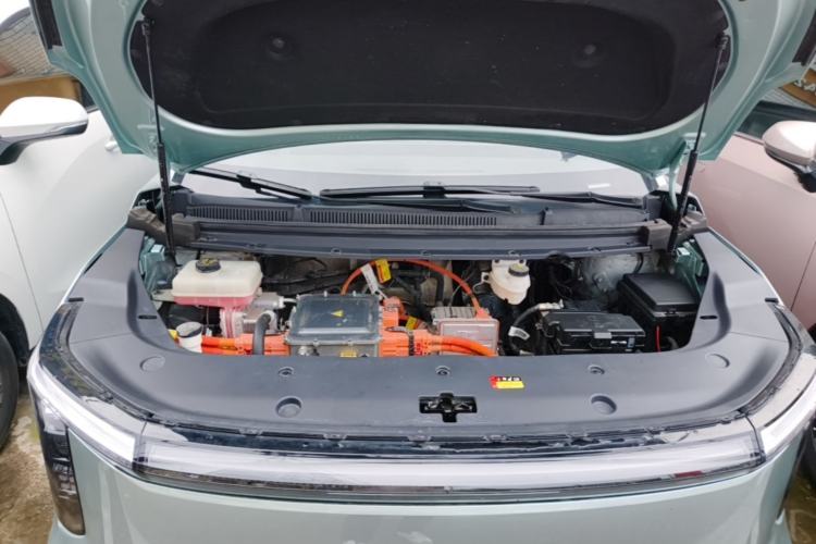 Used SAIC MAXUS Dajia 7 2024 605 km Extended Range Mountain Edition 7-Seater Engine Bay