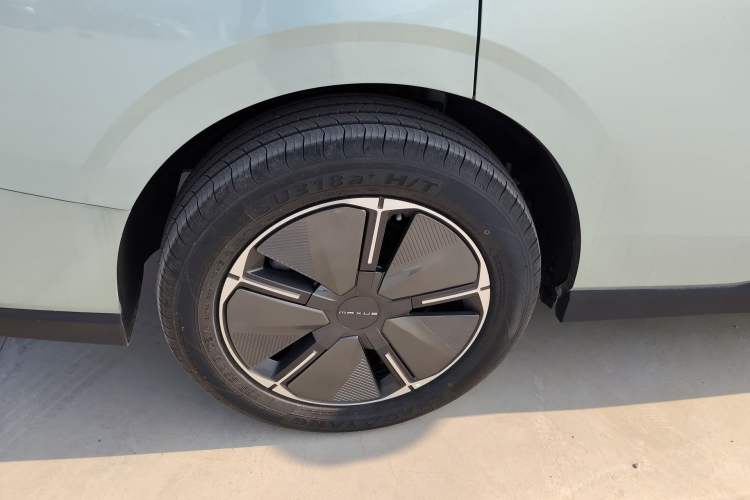 Used SAIC MAXUS Dajia 7 2024 Revised Version Super Hybrid Long-Range Edition Enjoyment Version Exterior 5