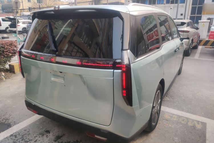 Used SAIC MAXUS Dajia 7 2024 605 km Extended Range Highland Version Six-Seater Exterior 5