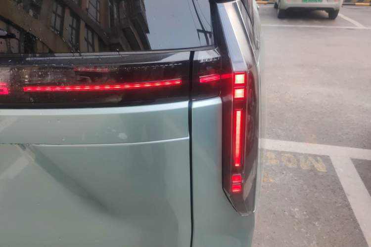 Used SAIC MAXUS Dajia 7 2024 605 km Extended Range Highland Version Six-Seater Exterior 6