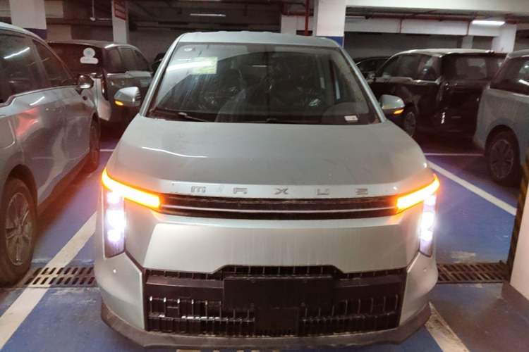 Used SAIC MAXUS Dajia 7 2024 Revised Version Super Hybrid Long-Range Edition Enjoyment Version Front