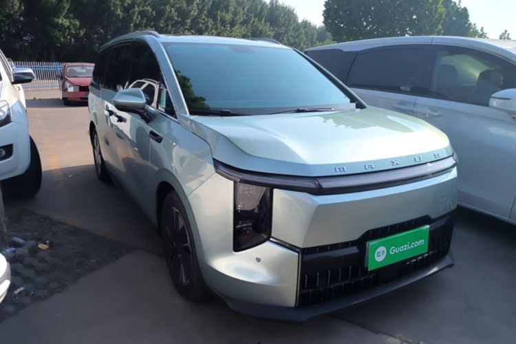 Used SAIC MAXUS Dajia 7 2024 Super Hybrid Ultra-Long Range Edition – Premium Version Front Right 45 Deg