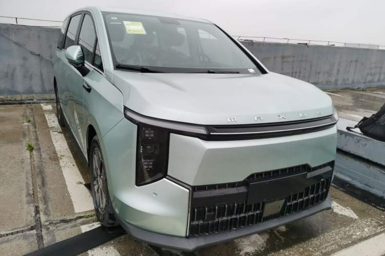 Used SAIC MAXUS Dajia 7 2024 Revised Version Super Hybrid Long-Range Edition Enjoyment Version Front Right 45 Deg