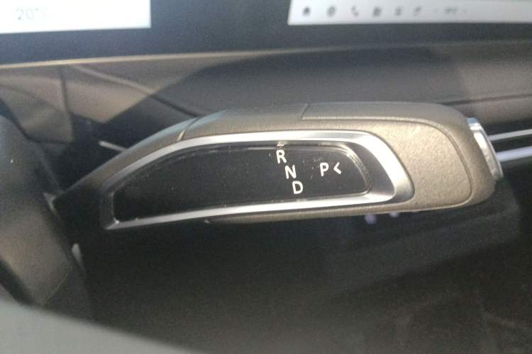 Used SAIC MAXUS Dajia 7 2024 Super Hybrid Long-Range Edition Enjoyment Version Gear Lever