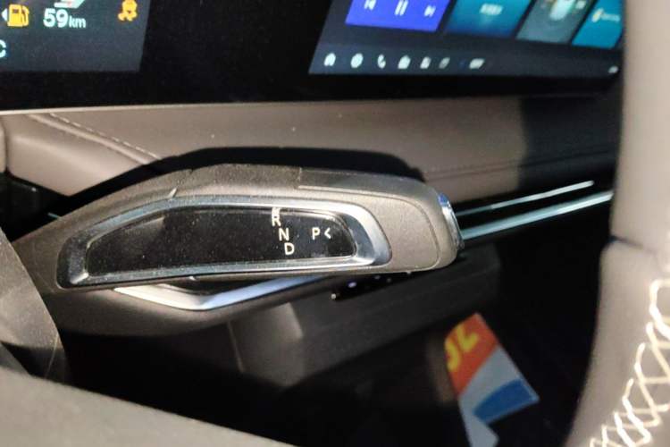 Used SAIC MAXUS Dajia 7 2024 Revised Version Super Hybrid Long-Range Edition Enjoyment Version Gear Lever