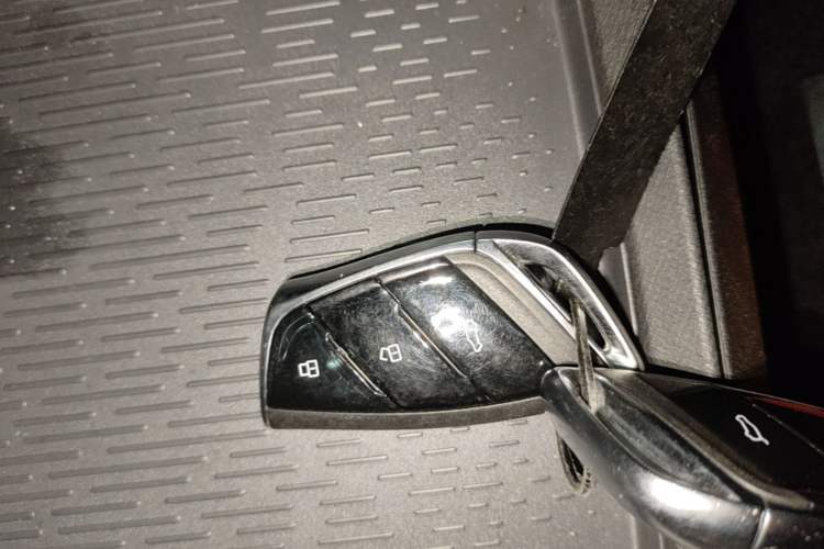 Used SAIC MAXUS Dajia 7 2024 Revised Version Super Hybrid Long-Range Edition Enjoyment Version Interior 1