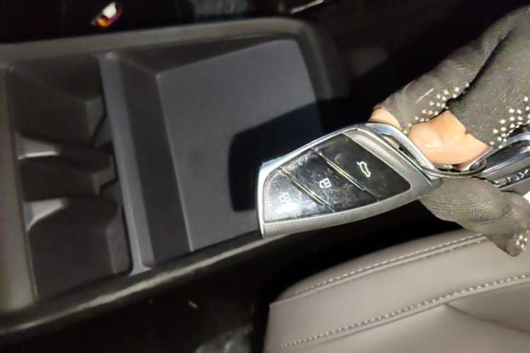 Used SAIC MAXUS Dajia 7 2024 Revised Version Super Hybrid Long-Range Edition Enjoyment Version Interior 1
