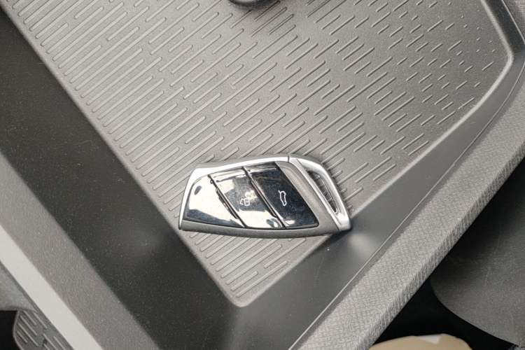Used SAIC MAXUS Dajia 7 2024 Revised Version Super Hybrid Long-Range Edition Enjoyment Version Interior 1