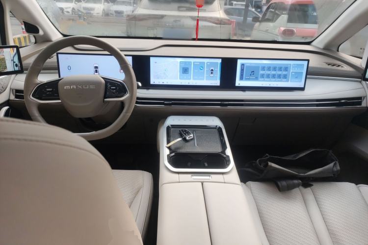 Used SAIC MAXUS Dajia 7 2024 605 km Extended Range Highland Version Six-Seater Interior 2