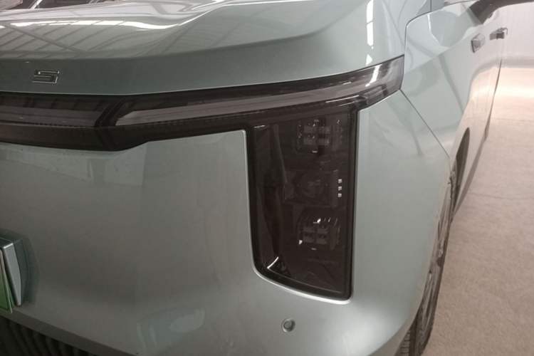 Used SAIC MAXUS Dajia 7 2024 605 km Extended-Range Forest Version Left Front Headlight