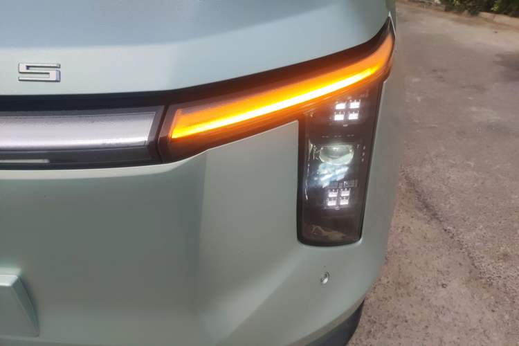 Used SAIC MAXUS Dajia 7 2024 605 km Extended Range Highland Version Six-Seater Left Front Headlight