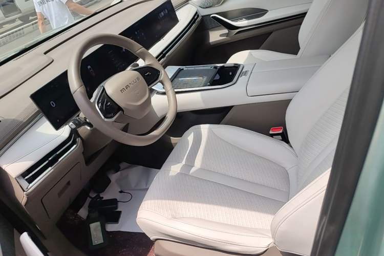 Used SAIC MAXUS Dajia 7 2024 605 km Extended-Range Forest Version Left Front Seat