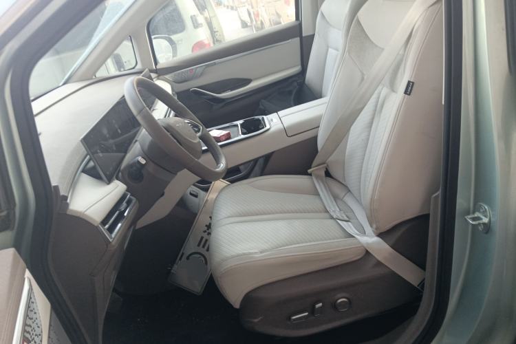 Used SAIC MAXUS Dajia 7 2024 605 km Extended Range Mountain Edition 7-Seater Left Front Seat