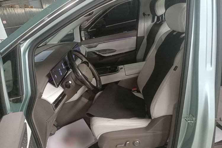 Used SAIC MAXUS Dajia 7 2024 605 km Extended-Range Forest Version Left Front Seat
