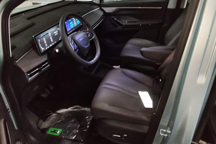 Used SAIC MAXUS Dajia 7 2024 Revised Version Super Hybrid Long-Range Edition Enjoyment Version Left Front Seat