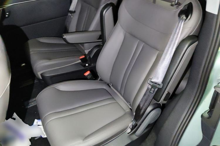 Used SAIC MAXUS Dajia 7 2024 Revised Version Super Hybrid Long-Range Edition Enjoyment Version Left Rear Seat