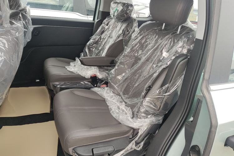 Used SAIC MAXUS Dajia 7 2024 Revised Version Super Hybrid Long-Range Edition Enjoyment Version Left Rear Seat