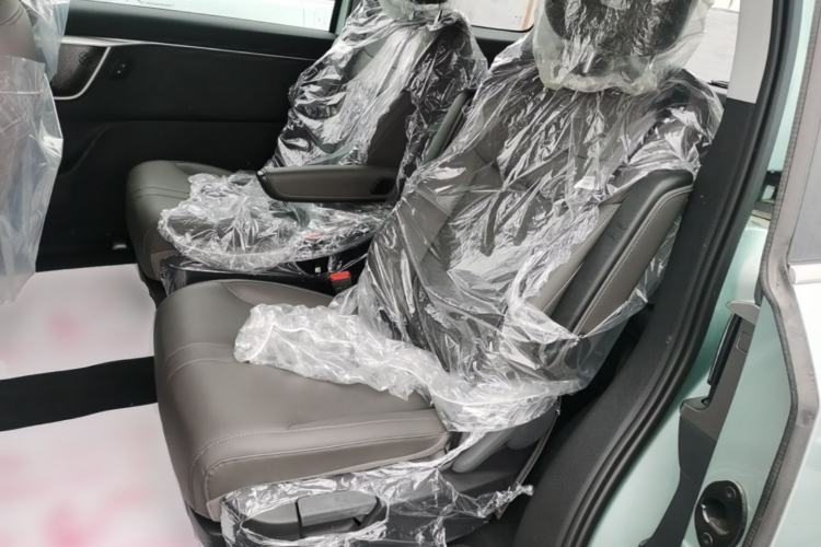 Used SAIC MAXUS Dajia 7 2024 Revised Version Super Hybrid Long-Range Edition Enjoyment Version Left Rear Seat