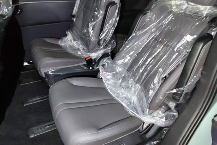 Used SAIC MAXUS Dajia 7 2024 Revised Version Super Hybrid Long-Range Edition Enjoyment Version Left Rear Seat
