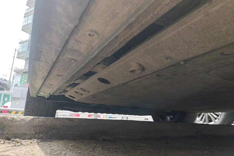 Used SAIC MAXUS Dajia 7 2024 605 km Extended-Range Forest Version Left Side Sill