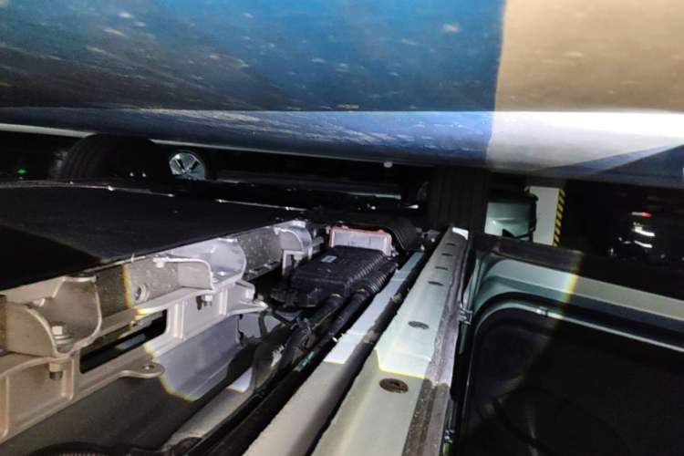 Used SAIC MAXUS Dajia 7 2024 Revised Version Super Hybrid Long-Range Edition Enjoyment Version Left Side Sill