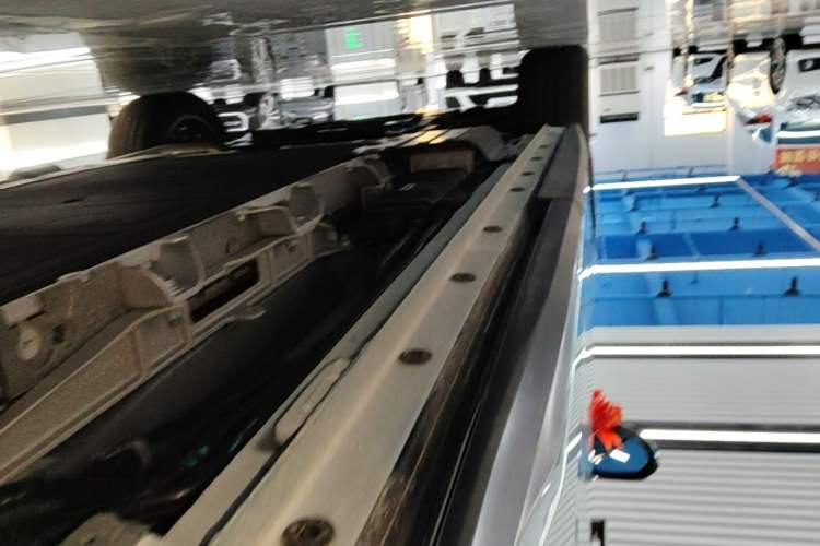 Used SAIC MAXUS Dajia 7 2024 Revised Version Super Hybrid Long-Range Edition Enjoyment Version Left Side Sill